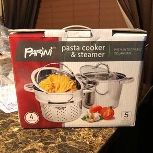 Pasta cooker and steamer